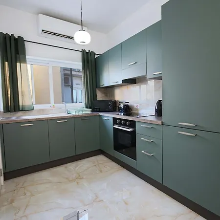 Modernised Floor With Back Balcony - Close To Balluta & Exiles *