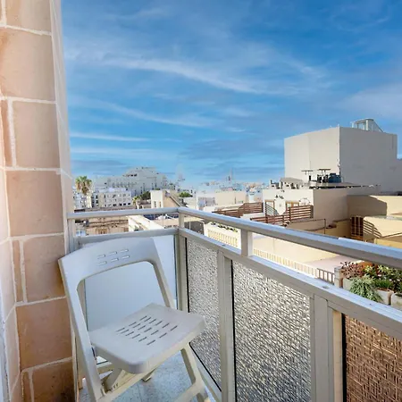 Apartmán Modernised Floor With Back Balcony - Close To Balluta & Exiles *