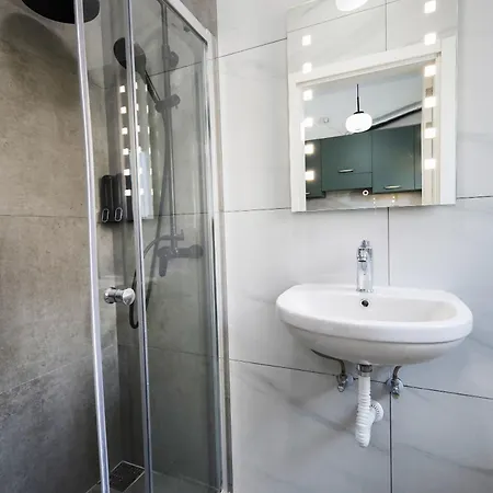 Apartamento Modernised Floor With Back Balcony - Close To Balluta & Exiles *