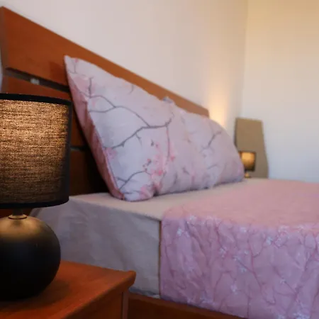 Apartman Modernised Floor With Back Balcony - Close To Balluta & Exiles Sliema