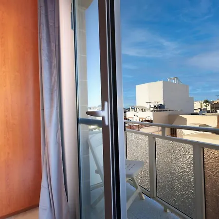 Modernised Floor With Back Balcony - Close To Balluta & Exiles 아파트 슬리에마